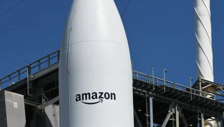 Amazon’un uydu internet projesinde tarihi adım: 27 Kuiper uydusu başarıyla fırlatıldı